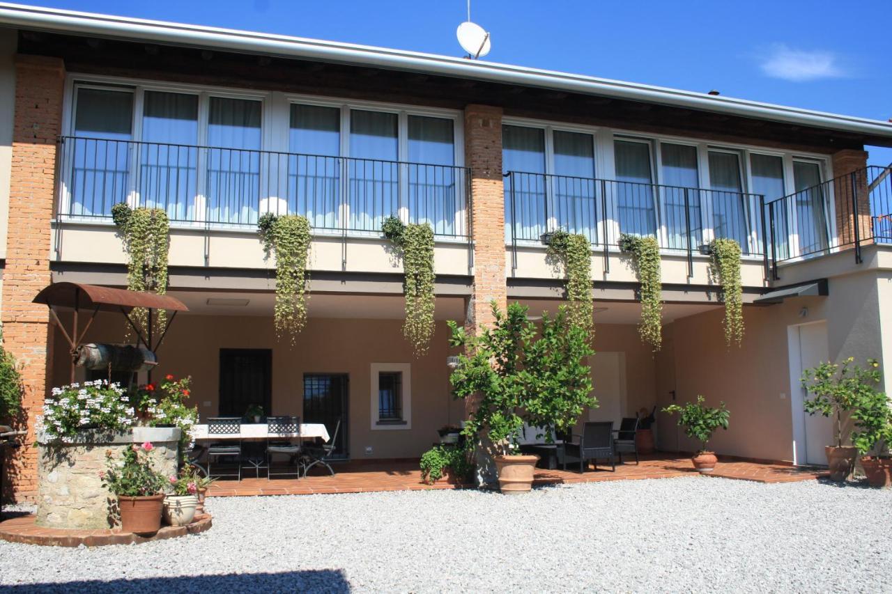 Bed and Breakfast Cascina San Martino Passirano Екстер'єр фото